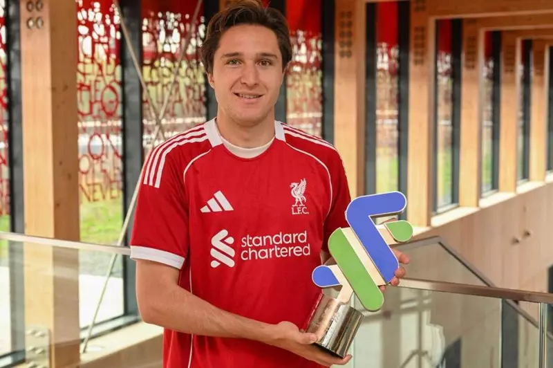 "سأحدث الفارق مهما كانت دقائق لعبي".. كييزا لاعب الشهر في ليفربول