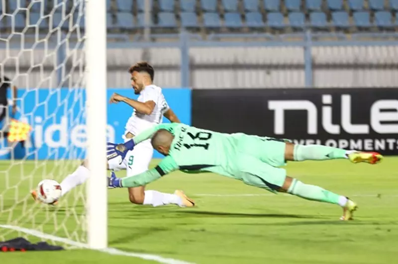 رسميا.. صلاح محسن يغيب عن مباراة الأهلي والمصري في الدوري