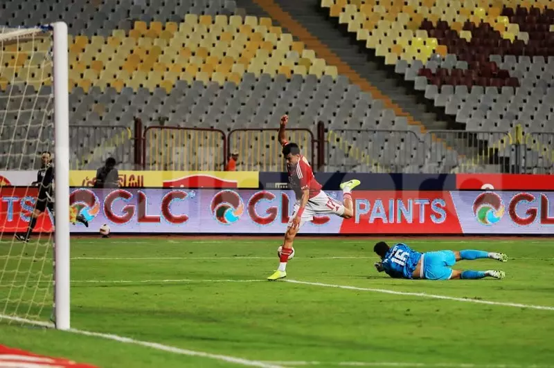 بعد تعملقه بـ 6 تصديات.. محمود حمدي الأفضل في مبارة الأهلي والمصري