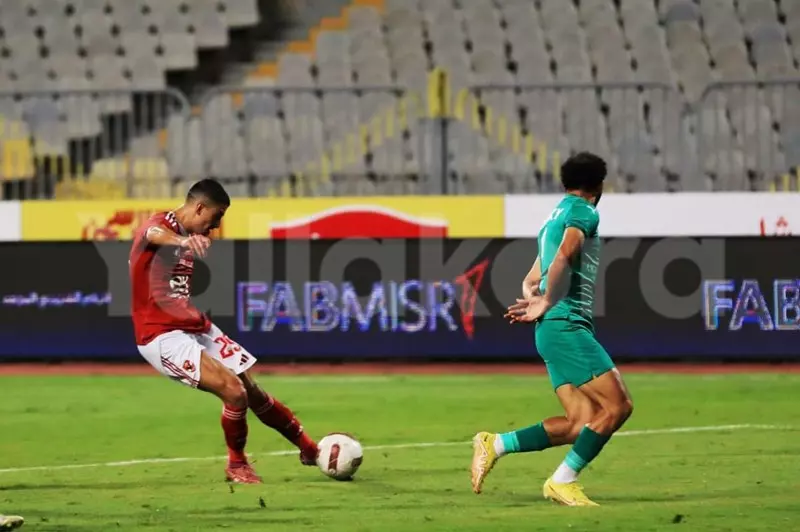 رغم سيل الهجمات.. 27% فقط من محاولات الأهلي هددت مرمى المصري (أرقام)