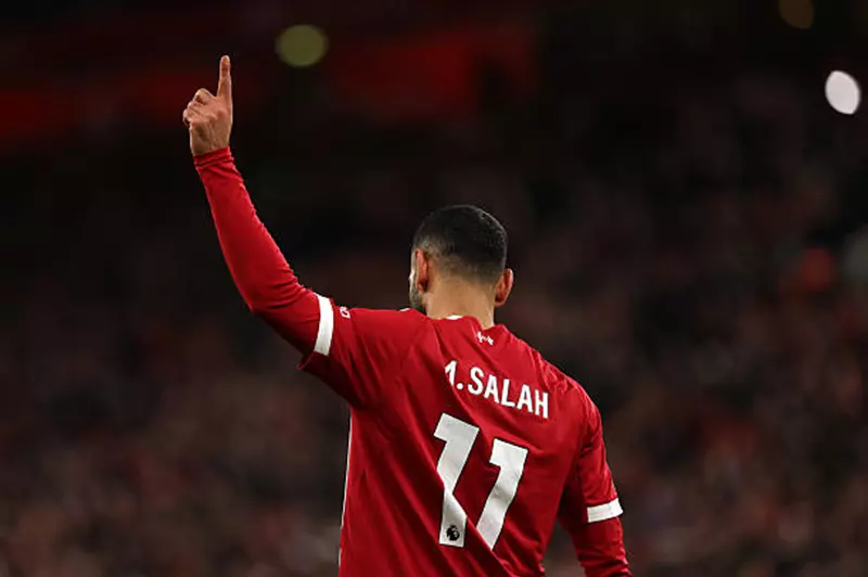 ملك آنفيلد.. صلاح ثاني أكثر لاعب تهديفاً في ملعب واحد بالبريميرليج