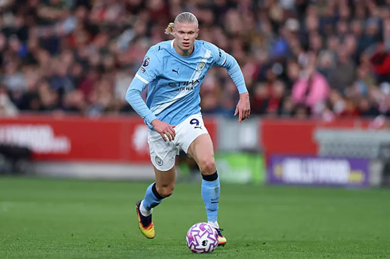 هالاند ينفرد بالصدارة.. جدول ترتيب هدافي الدوري الإنجليزي قبل الجولة العاشرة